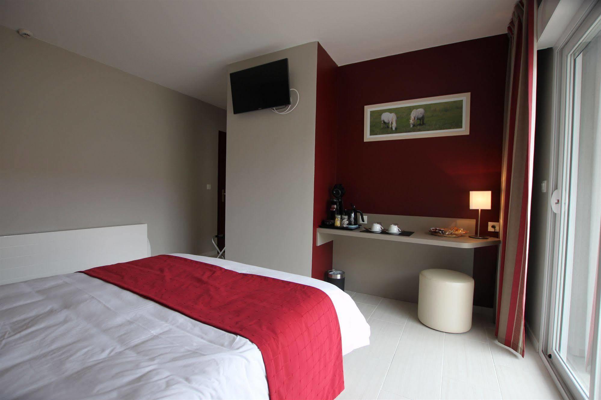 Le Cheval Blanc Hotel *