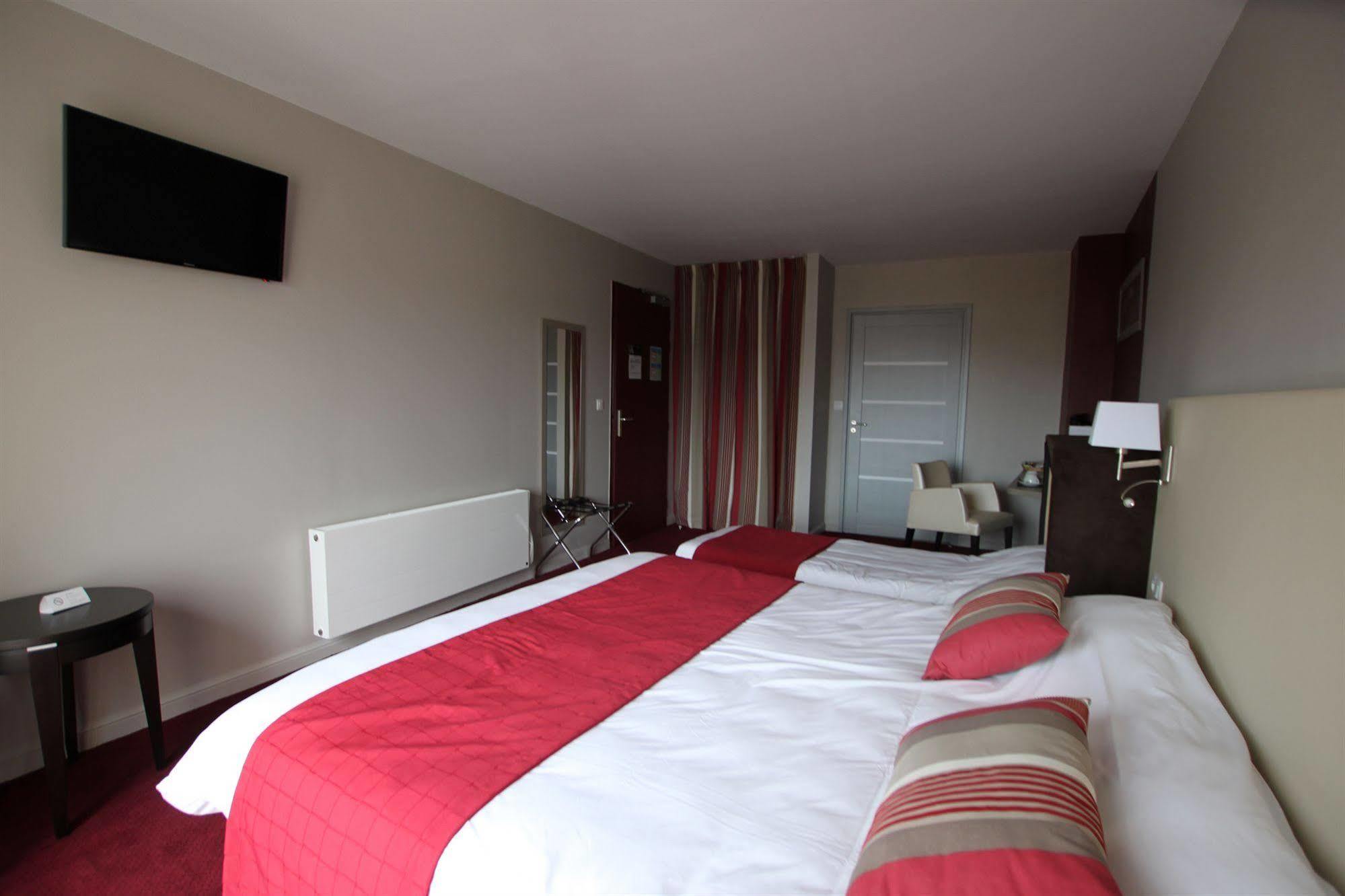 Le Cheval Blanc Hotel *